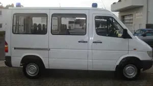 Mercedes-Benz Sprinter 208 DIESEL!9-SITZE!132.000KM!1-HD!TOP! Bild 2