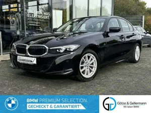 BMW 318 i Limousine //Aut. Navi Sitzheizung PDC