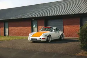 Porsche 964