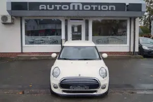 MINI Cooper 5-trg.*Navi*Klimaaut.*PDC*SHZ*Alu*2.Hand Bild 3