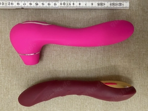 Vibrator, Dildo