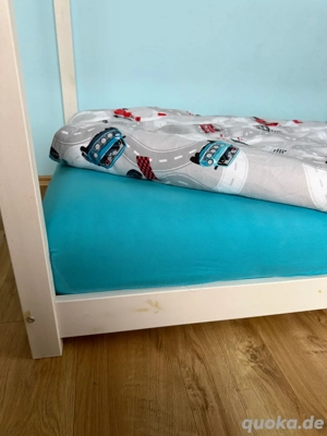 Hausbett 90x200 mit Matratze