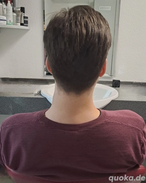 Herren Modelle für Friseure Dienstleistungen gesucht
