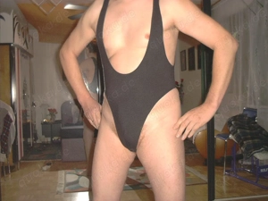 Suche Frau oder Paar, die sich von mir massieren lassen wollen