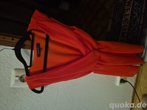 der kleidung sehr gut