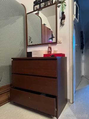 Kommode zu verschenken mit Spiegel