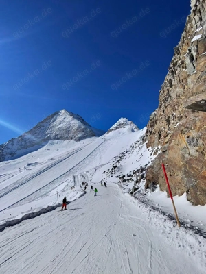 Bergzeit. Skifahrer sucht Skifahrerin
