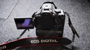 Canon EOS 600D + 3 Objektive + Batteriegriff   Komplettset