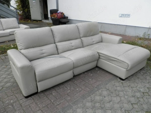 Leder Sofa, elektr. verstellbarer Sitzfläche, Ottomane rechts