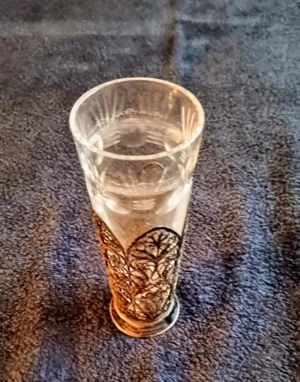 Glas Kristall Vase, mit Metall Fuss, geschliffe Antik, Jugendstil