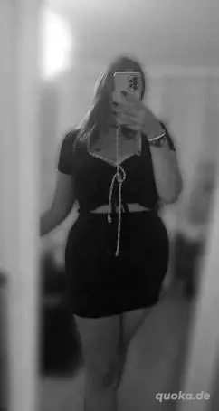 Geile erotische Clips AV, Outdoor