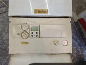 2 Vaillant Kombitherme Kamin und Turbo Aussenwandgebraucht Baujahr 2012