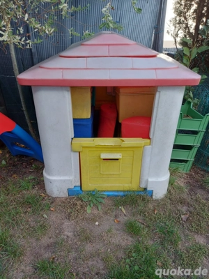 Spielhaus zu verschenken