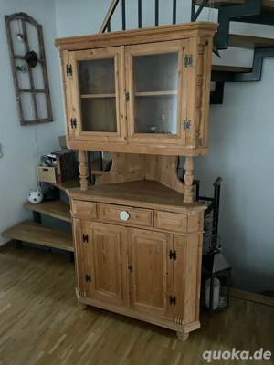 Eckschrank 