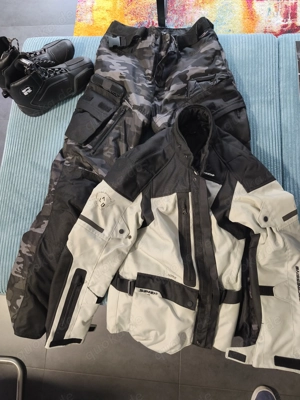 Motorrad Garnitur neuwertig Größe M 48-50