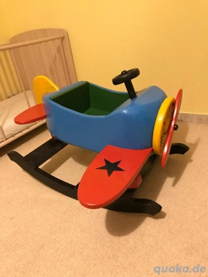 Wunderschönes Holzschauckel Flugzeug 