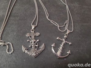 zwei Edelstahl Ketten mit Anker 