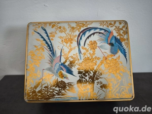 Vintage Chinesische Blechdose Gold Pfau Blumen 1970er 32x24x15 cm