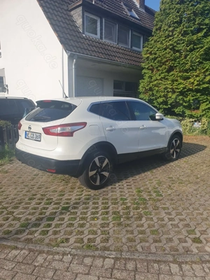 Autos Nissan Qashqai Bild 2