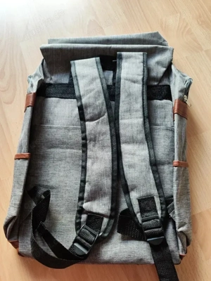 Rucksack NEU mit vielen Extras Bild 6