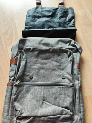 Rucksack NEU mit vielen Extras Bild 4
