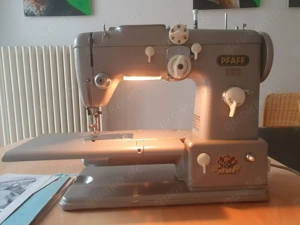 Pfaff Nähmaschine 332 mit allen Zubehörteilen