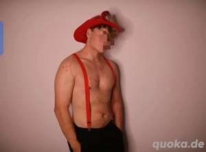 Vielseitiger Mann, eher aktiv als passiv, sportlich und fürsorglich.