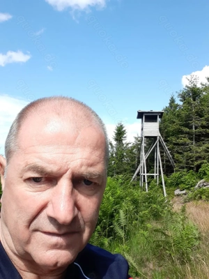 Er 64 sucht sie für fetisch Bild 3