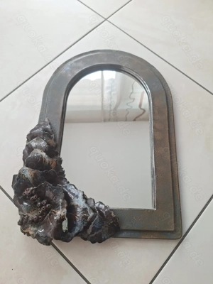 Außergewöhnlicher Spiegel aus Ton - echte Handarbeit