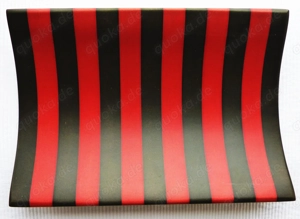 Handgearbeitete Holzschale mit Intarsienarbeiten