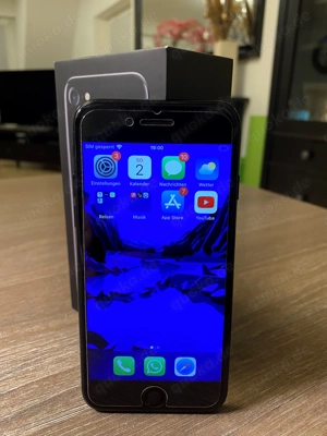 Apple iPhone 7 128 GB Jet Black   Schwarz - 1. Hand