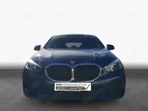 BMW 118 i Aut. Advantage Bild 4