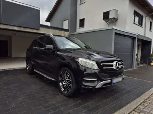 Mercedes-Benz GLE 350 GLE 350d 4Matic 9G-Tronic,Schiebedach,Vollleder