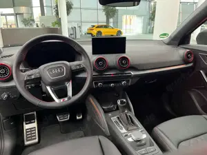 Audi Q2 Q2 40 TFSI quattro S tronic Sline 5J. Garantie AHK