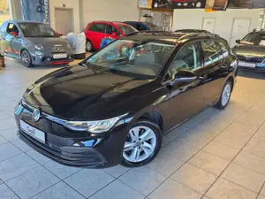 Volkswagen Golf VIII Variant Life 2.0 TDI LED ACC NAVI SHZ