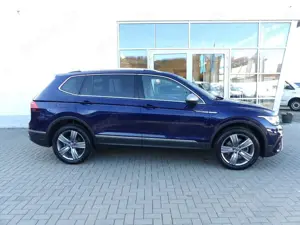 Volkswagen Tiguan 2.0 TDI 4Motion DSG  Elegance *LED*PDC*