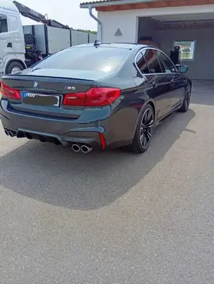 BMW M5 Bild 2