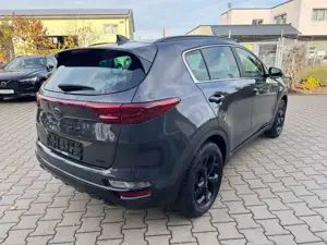 Kia Sportage 1.6 T-GDI Black Edition 4WD Bild 3