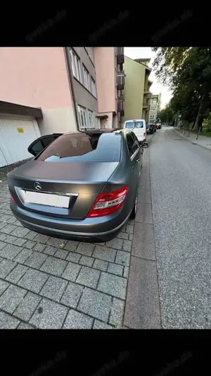 Mercedes-Benz C 180 CGI Automatik BlueEFFICIENCY