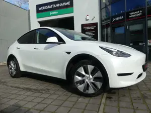 Tesla Model Y Long Range Dual AWD PANO/ACC/KAM/378KW