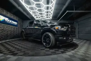 Dodge RAM 5.7 V8 HEMI 4x4 OFFROAD BLACK EDITION 19%