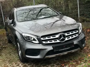 Mercedes-Benz GLA 220 GLA 220 4Matic 7G-DCT