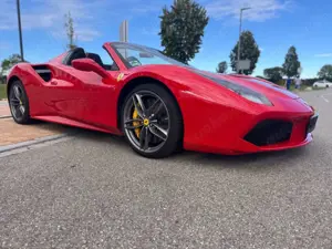 Ferrari 488 Racing KAMERA LIFT Garantie