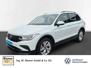 Volkswagen Tiguan 1,5 TSi Life Navi SHZ Lenkrad heizbar AppConnect