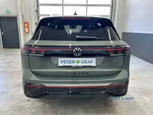 Volkswagen Tiguan R-Line 2,0TSI 4M 195kW AHK Pano Matrix Bild 5