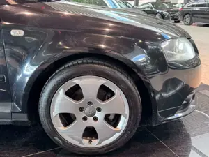 Audi A3 SB 2.0 TDI S-Line Ambition Sthzg DSG Xenon Bild 4