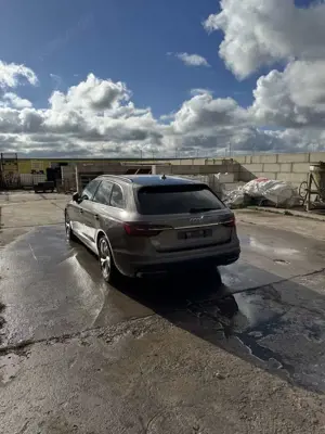 Audi A4 35 TDI basis Bild 4