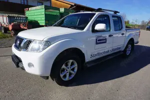 Nissan Navara Pickup Double Cab LE 4X4 Autom. Tempo AHK