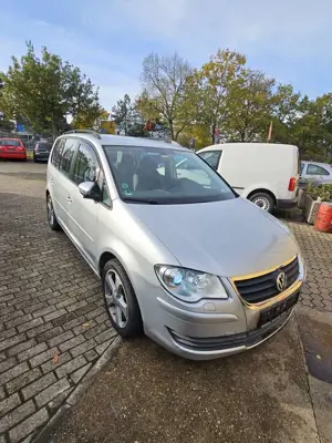 Volkswagen Touran Diesel 2.0 TDI DPF Trendline TÜV:05.2027 BMM MOTOR