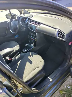 Citroen C3 C3 Pure Tech (VTi) 82 Selection Bild 2